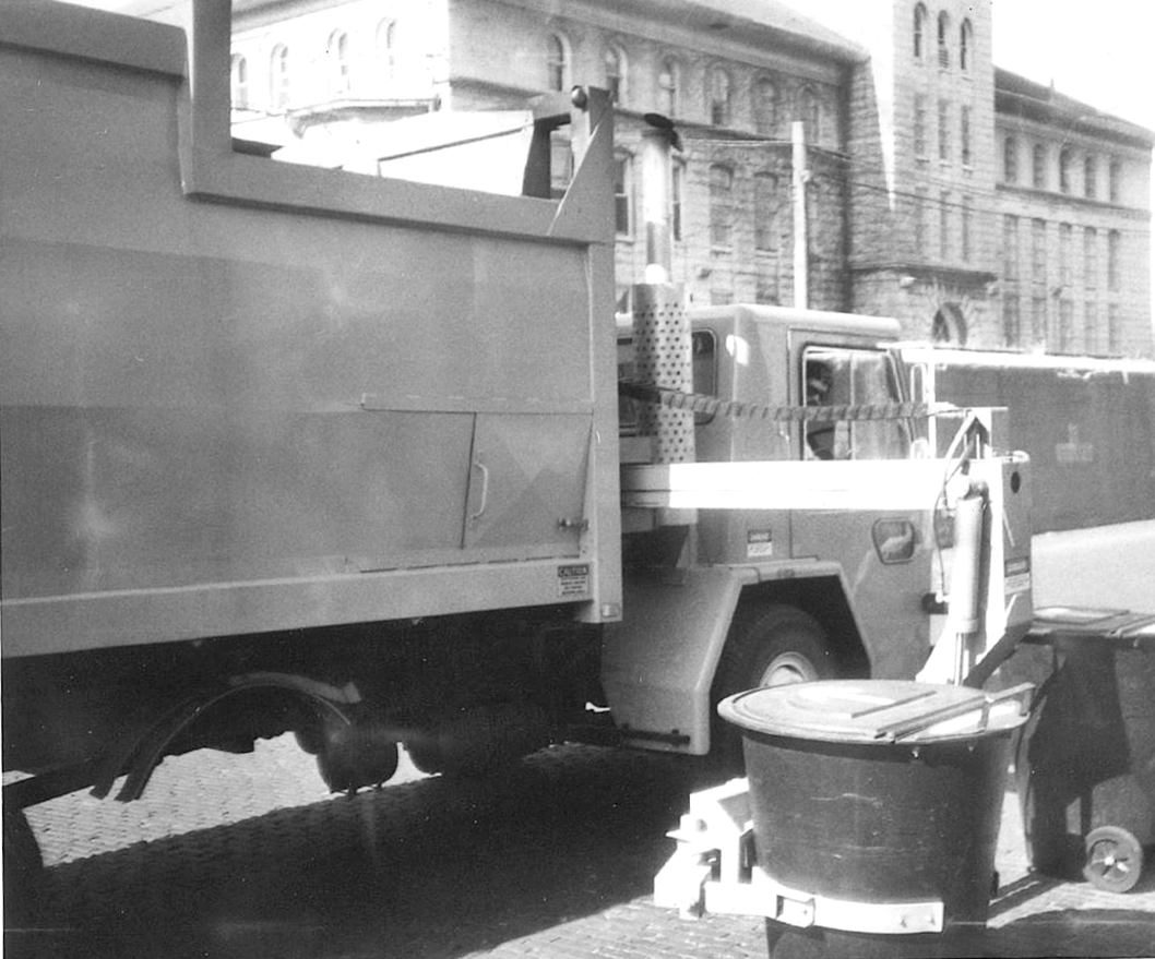 1977 Curbtender refuse trucks